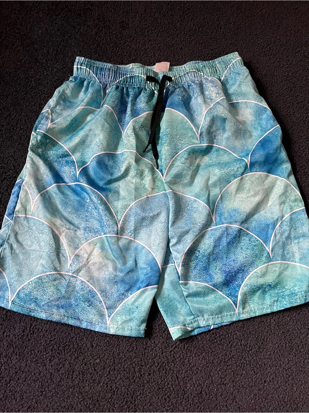 Men's Aqua Wave-Scale Swim Trunks with Drawstring